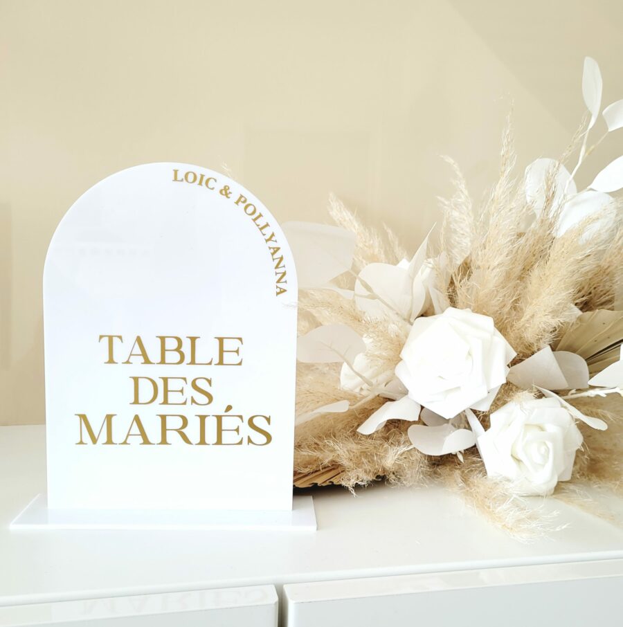 Numéro table plexi personnalisé mariage