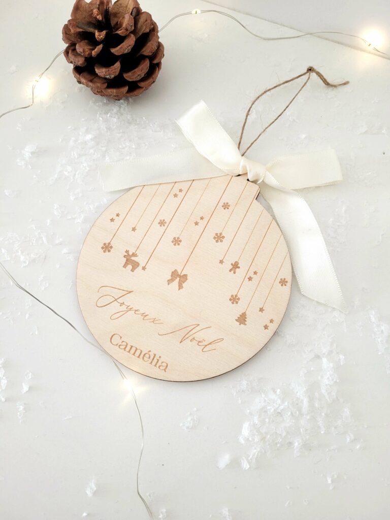 Boule noël personnalisée en bois