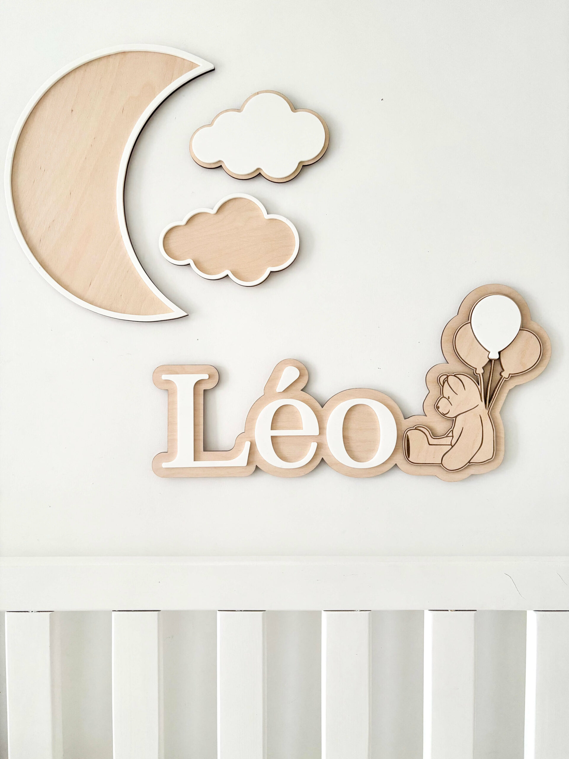 Décoration murale lune et nuages chambre enfant